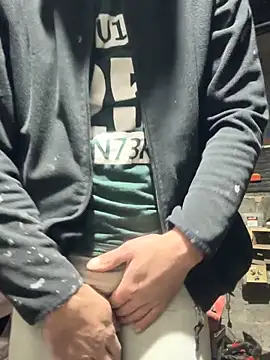 Snapshot of Czarnoksieznik chatting on 03-19-26, 06:45 Czarnoksieznik online show from 03-19-26, 06:45