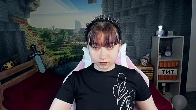 ClaraParks online show from 03-25-26, 06:25