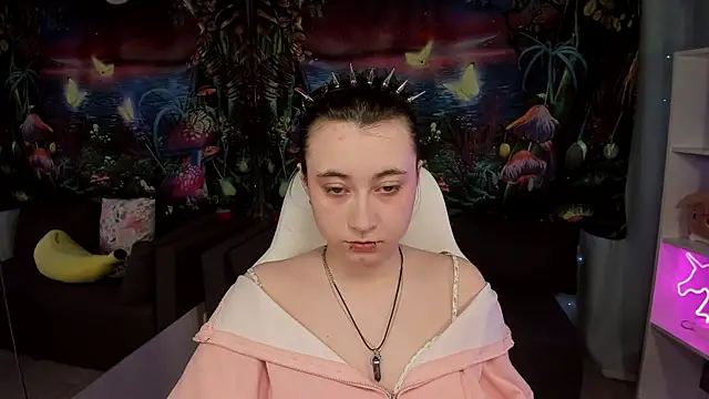 ClaraParks online show from 04-15-26, 07:37