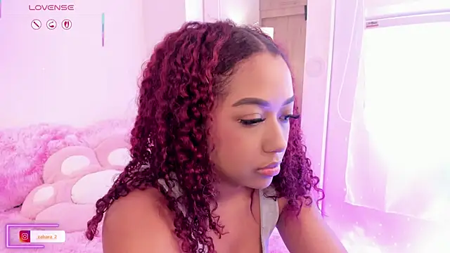  Zahara  online show from 12-13-25, 09:09