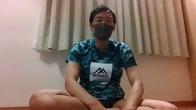 Snapshot of koukou322 chatting on 10-06-25, 09:51 koukou322 online show from 10-06-25, 09:51