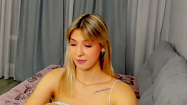 Bella svon online show from 10-05-25, 03:10