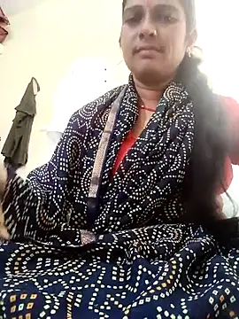 Cutreet online show from 09-16-25, 04:57