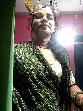 Cutreet online show from 09-26-25, 05:28