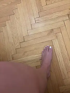 NellyExtraa online show from 02-08-26, 06:44