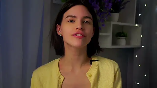 EleneButton online show from 02-15-26, 01:13