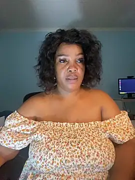 Jess555 online show from 05-20-26, 01:28