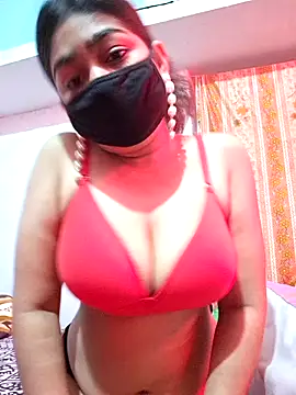 Snapshot of SofiaLeo chatting on 10-28-25, 07:05 SofiaLeo online show from 10-28-25, 07:05