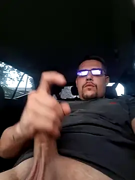 Snapshot of feehzungi0000 chatting on 02-16-26, 09:11 feehzungi0000 online show from 02-16-26, 09:11