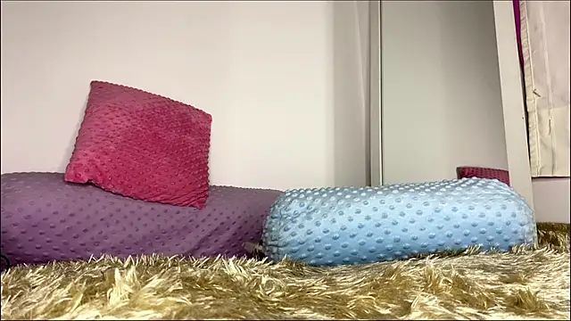 Gabrielatafur online show from 10-18-25, 03:09