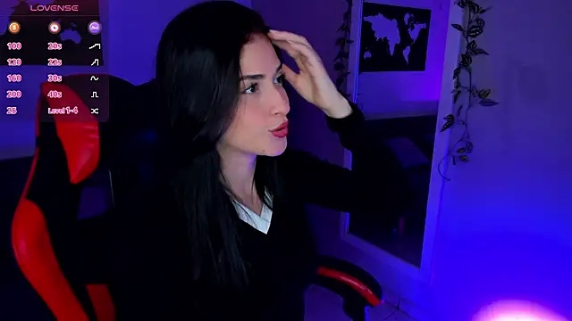 ZoeValencia1 online show from 11-10-25, 12:04