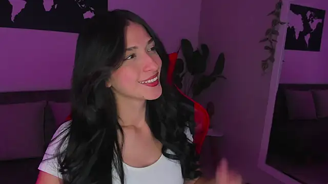 Snapshot of ZoeValencia1 chatting on 04-25-26, 08:50 ZoeValencia1 online show from 04-25-26, 08:50