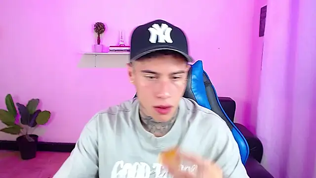 setthomas online show from 11-07-25, 03:12