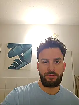 Taycanman69 online show from 04-21-26, 01:42