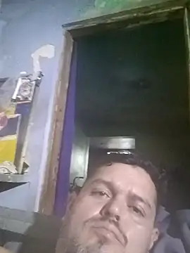 Snapshot of Diiegox69 chatting on 10-23-25, 05:12 Diiegox69 online show from 10-23-25, 05:12