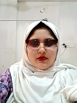 Nusrat-N online show from 06-26-26, 09:14