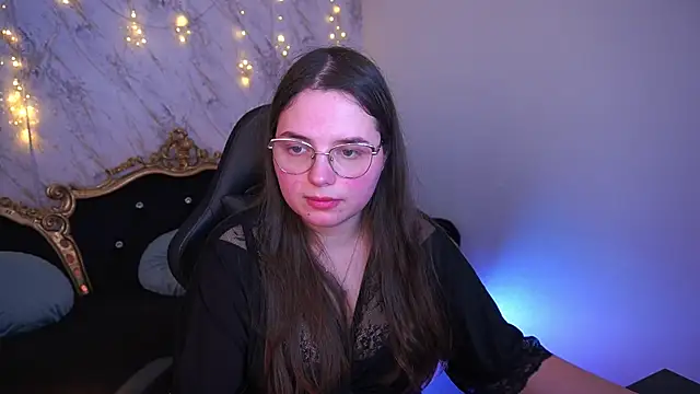 SophieDreamss online show from 02-04-26, 10:04