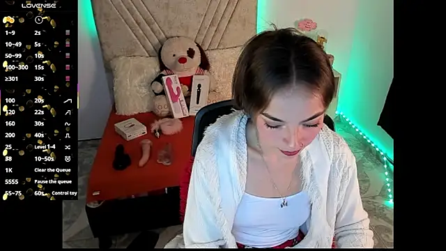 Snapshot of Mia_Victoria22 chatting on 06-24-26, 02:21 Mia Victoria22 online show from 06-24-26, 02:21