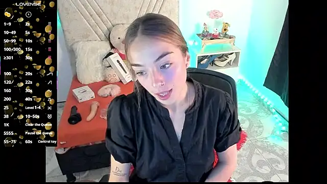 Snapshot of Mia_Victoria22 chatting on 07-05-26, 02:29 Mia Victoria22 online show from 07-05-26, 02:29