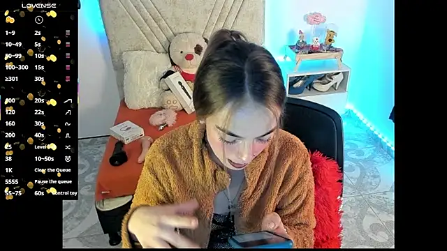 Snapshot of Mia_Victoria22 chatting on 07-07-26, 01:41 Mia Victoria22 online show from 07-07-26, 01:41