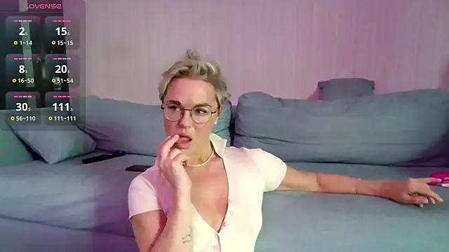 PleasureWeCouple online show from 02-07-26, 10:41