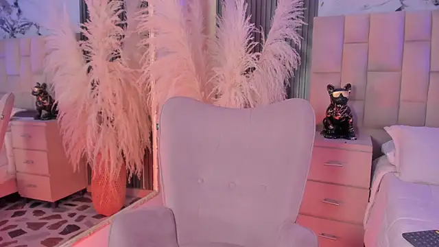 AdharaSweet1  online show from 03-29-26, 07:52