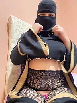  Laiali  online show from 11-22-25, 12:37