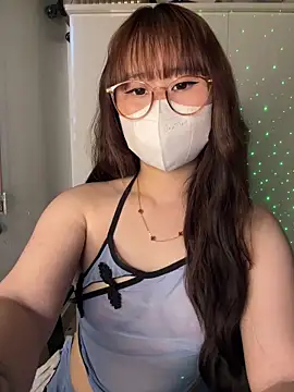 Meowyeuk6 online show from 05-16-26, 04:53
