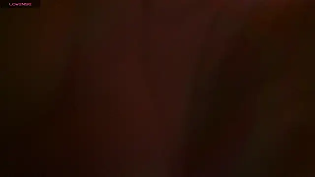 Snapshot of _Aron_Piter_ chatting on 11-07-25, 10:43 Aron Piter online show from 11-07-25, 10:43