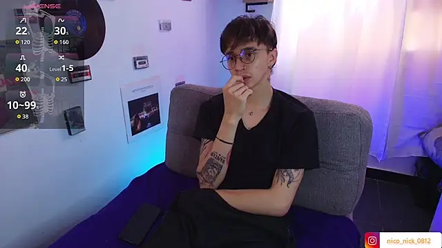 Snapshot of Nick_Bangover_ chatting on 09-16-25, 06:53 Nick Bangover online show from 09-16-25, 06:53