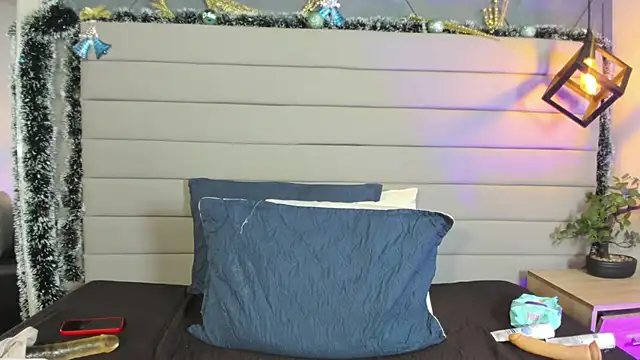 Hisoka 011 online show from 01-08-26, 09:00