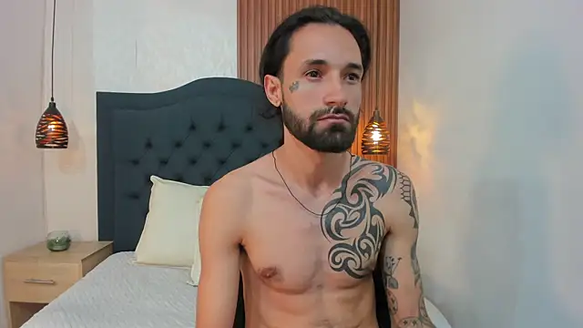 Hisoka 011 online show from 04-03-26, 02:26