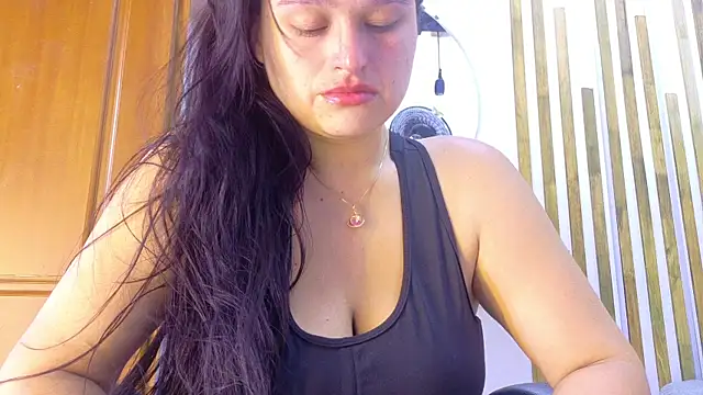 Jennifer Vega1 online show from 05-19-26, 08:48