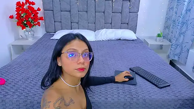 Soffia Konig  online show from 02-11-26, 12:32