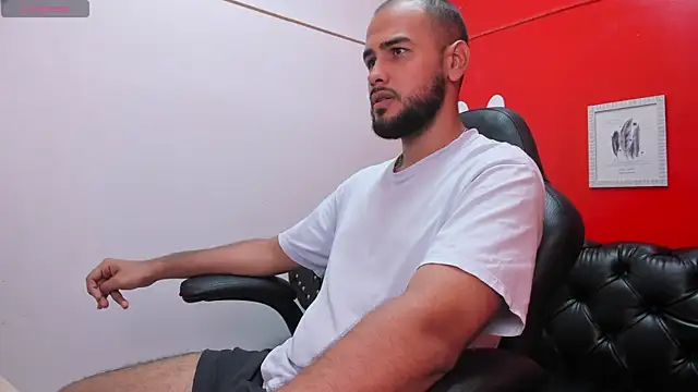 Marcus Soler online show from 11-22-25, 03:33