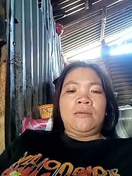 Snapshot of Sweet_dhea05 chatting on 11-17-25, 02:39 Sweet dhea05 online show from 11-17-25, 02:39