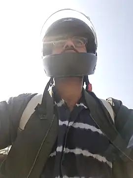 Snapshot of YoursThickDick chatting on 02-04-26, 05:57 YoursThickDick online show from 02-04-26, 05:57