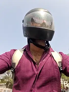 Snapshot of YoursThickDick chatting on 02-17-26, 06:10 YoursThickDick online show from 02-17-26, 06:10