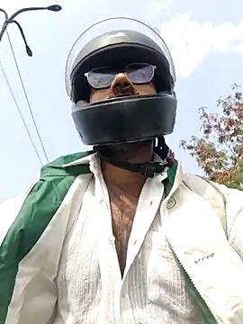 Snapshot of YoursThickDick chatting on 02-19-26, 06:09 YoursThickDick online show from 02-19-26, 06:09