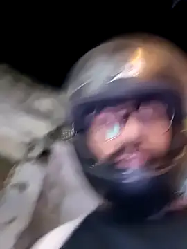 Snapshot of YoursThickDick chatting on 03-06-26, 04:03 YoursThickDick online show from 03-06-26, 04:03