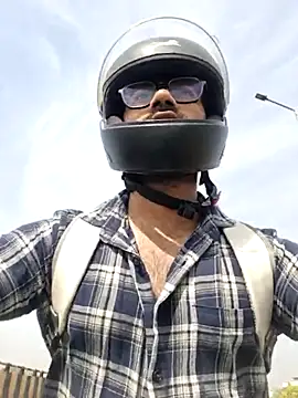 Snapshot of YoursThickDick chatting on 03-14-26, 04:51 YoursThickDick online show from 03-14-26, 04:51