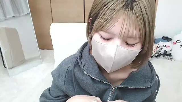 yuna rin online show from 04-09-26, 11:26