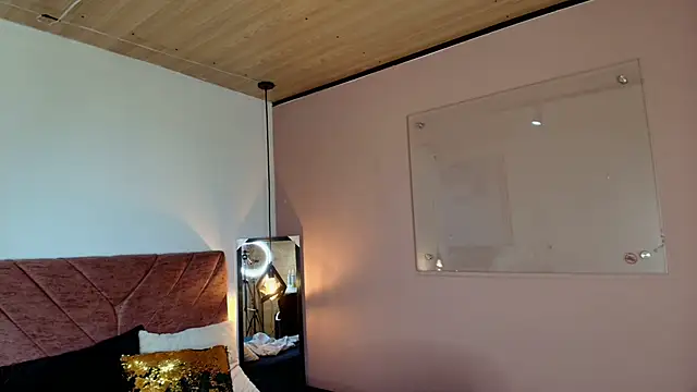 Hanna Lee   online show from 02-04-26, 07:31