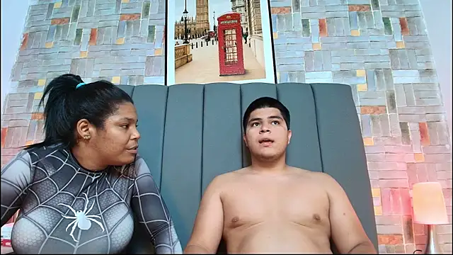 naomi campbel  online show from 03-04-26, 09:10