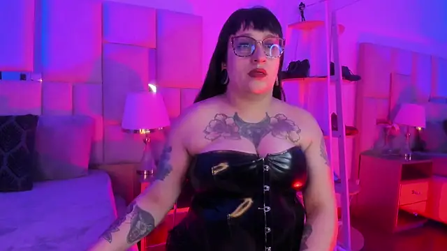 Violett Novoa online show from 01-10-26, 08:21