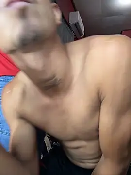 Snapshot of CHARLY-- chatting on 09-25-25, 02:10 CHARLY-- online show from 09-25-25, 02:10