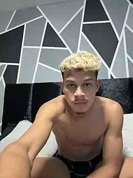 CHARLY-- online show from 04-08-26, 08:47