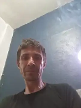 Snapshot of githot chatting on 05-16-26, 06:32 githot online show from 05-16-26, 06:32
