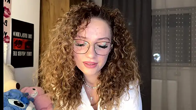 ScarlettSmithX online show from 04-09-26, 03:17