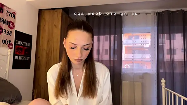 ScarlettSmithX online show from 04-19-26, 03:39